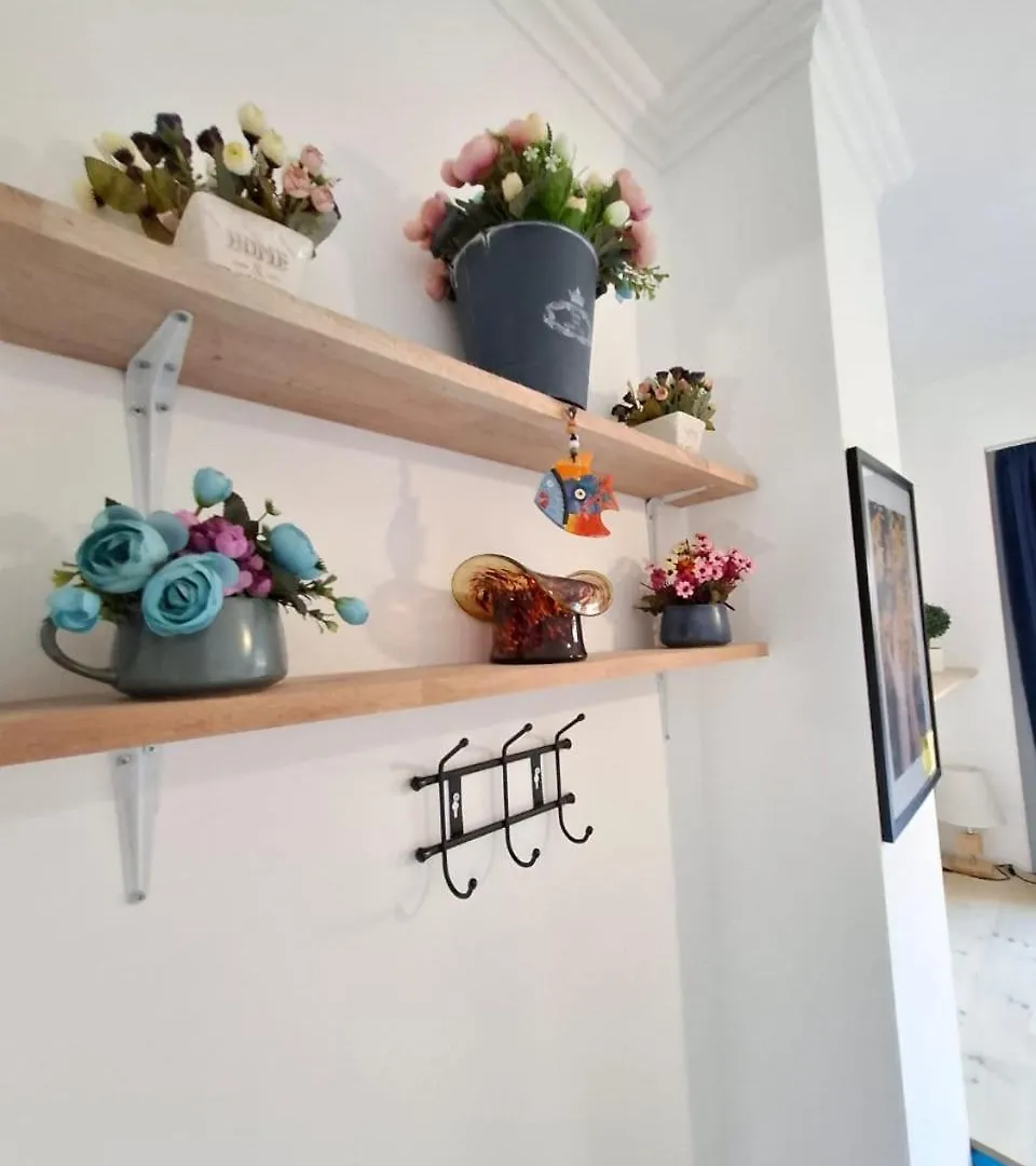 Hotel Art Nikola Rooms Тбилиси 3*,