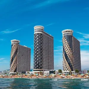 Отель Orbi Sea Towers ****